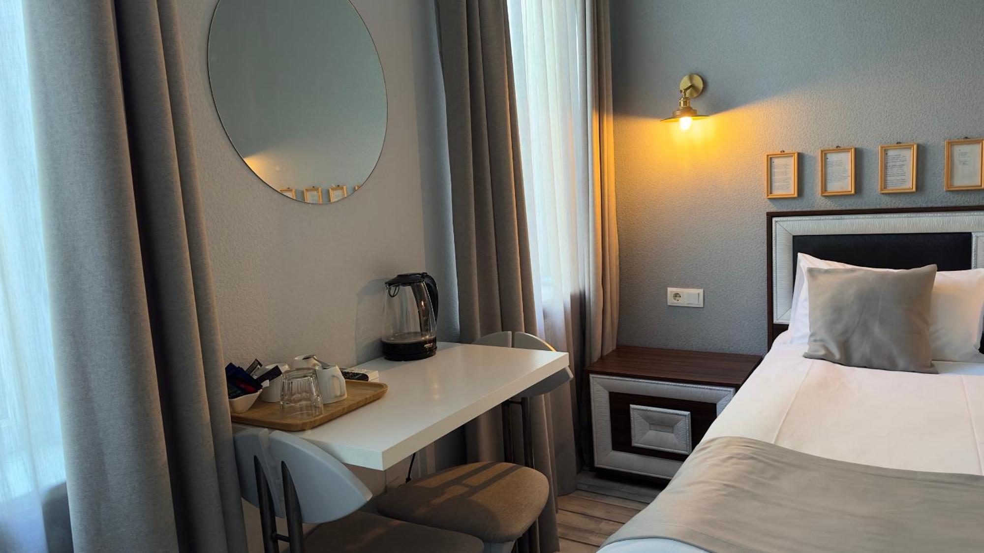 Hotel Ticiani 13 Kutaisi Esterno foto